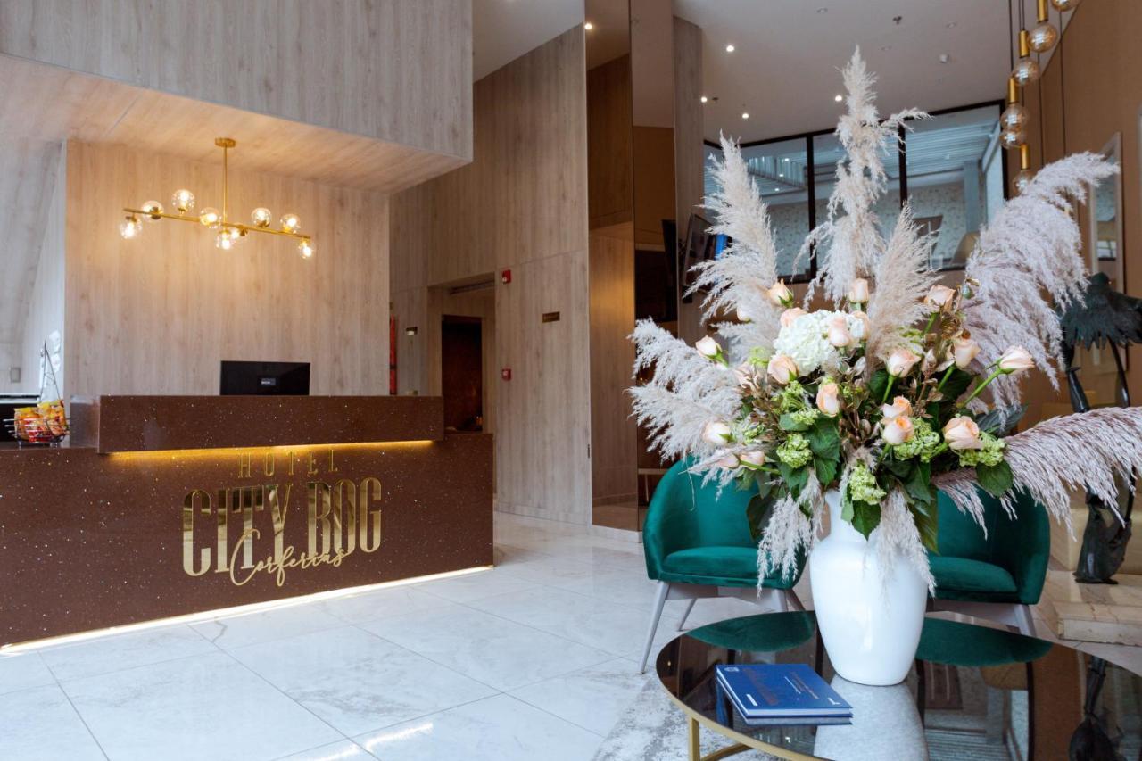 Hotel City Bog Corferias Bogota Bagian luar foto