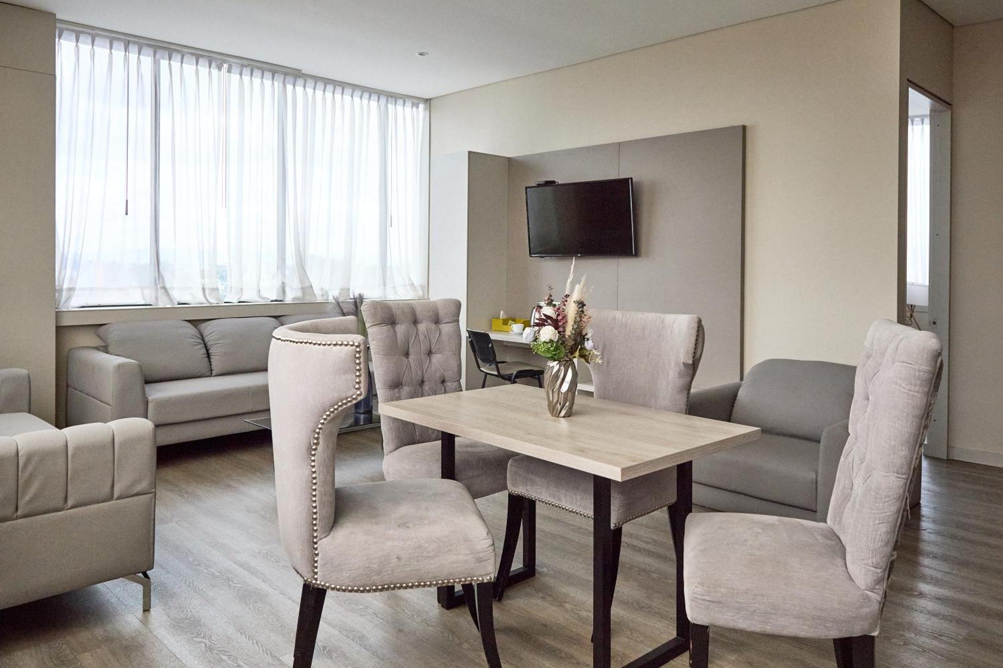 Hotel City Bog Corferias Bogota Bagian luar foto